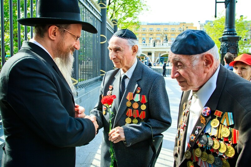 Помощь евреям. Еврей ветеран. День Победы ветераны. Израильские ветераны войны.